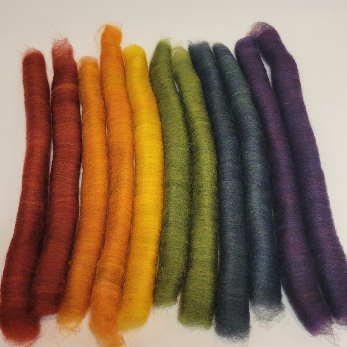 002 - Moody Rainbow Rolags