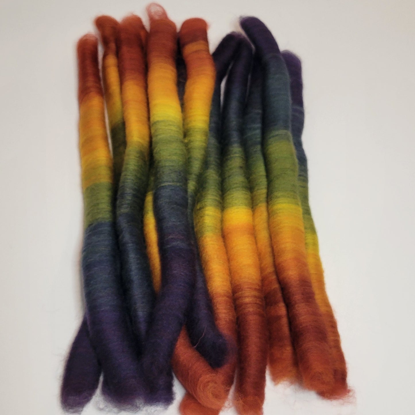 002 - Moody Rainbow Rolags