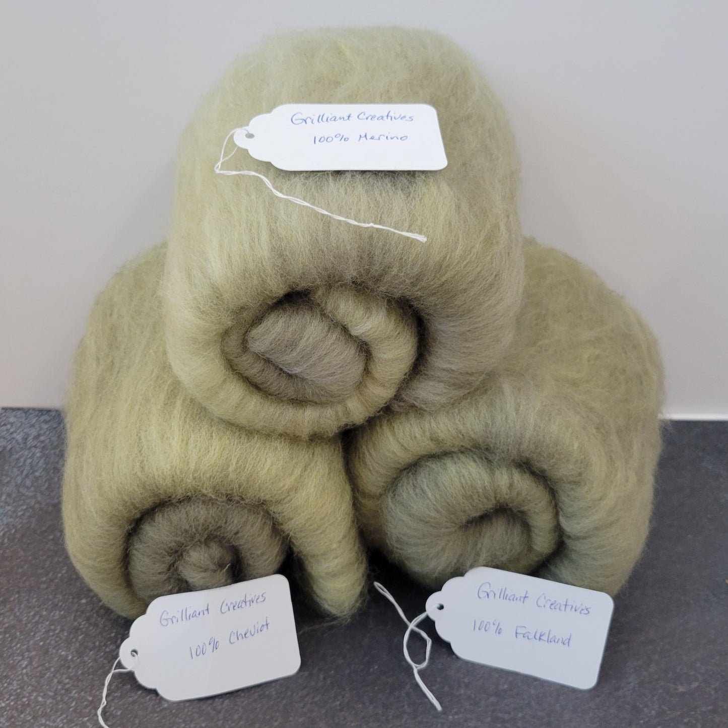 C03 - Breed Comparison Pack: Cheviot, Falkland & Merino (Mini Batts)