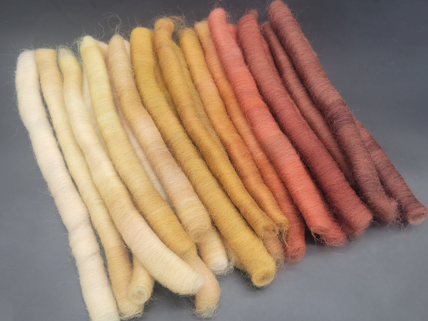 139 - Desert Cactus Rolags (4.0 oz)