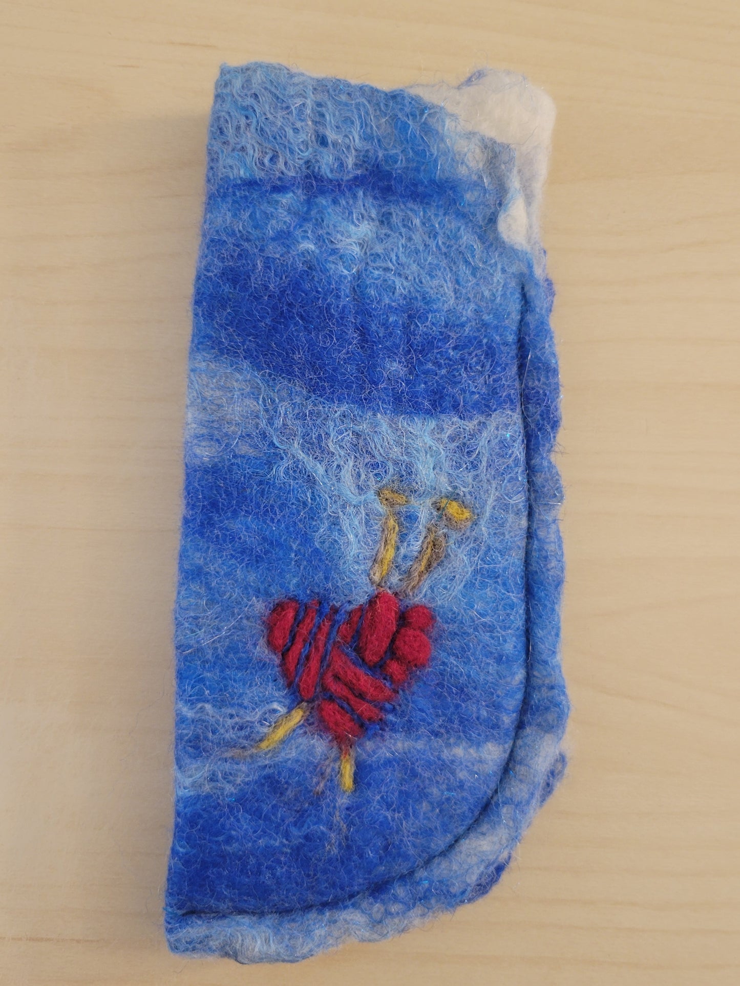E01 - Eyeglass Case - Blue with Red Yarn Heart