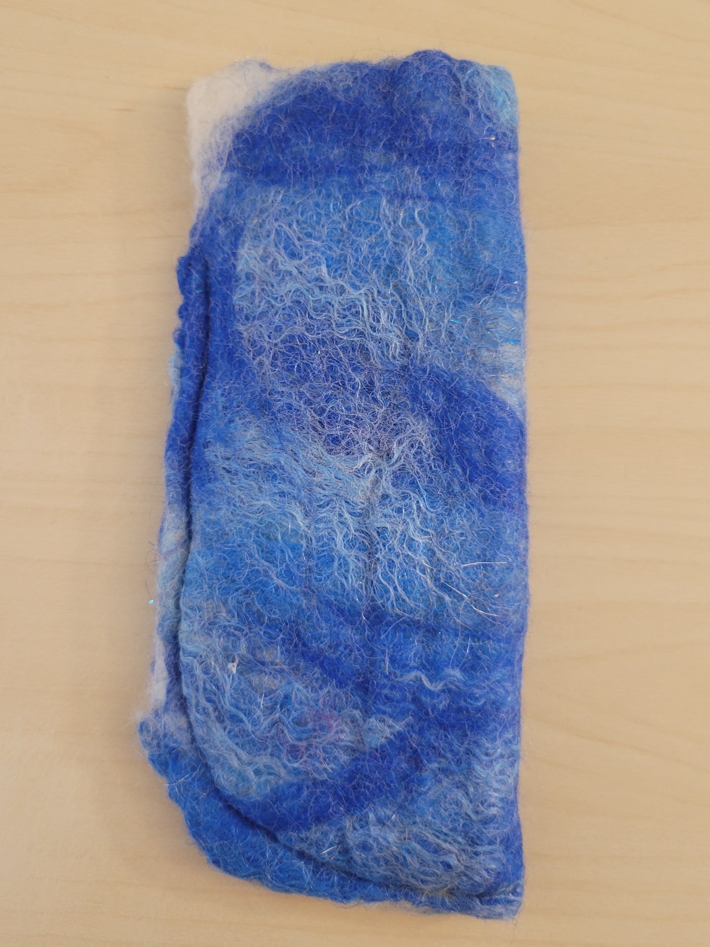 E01 - Eyeglass Case - Blue with Red Yarn Heart