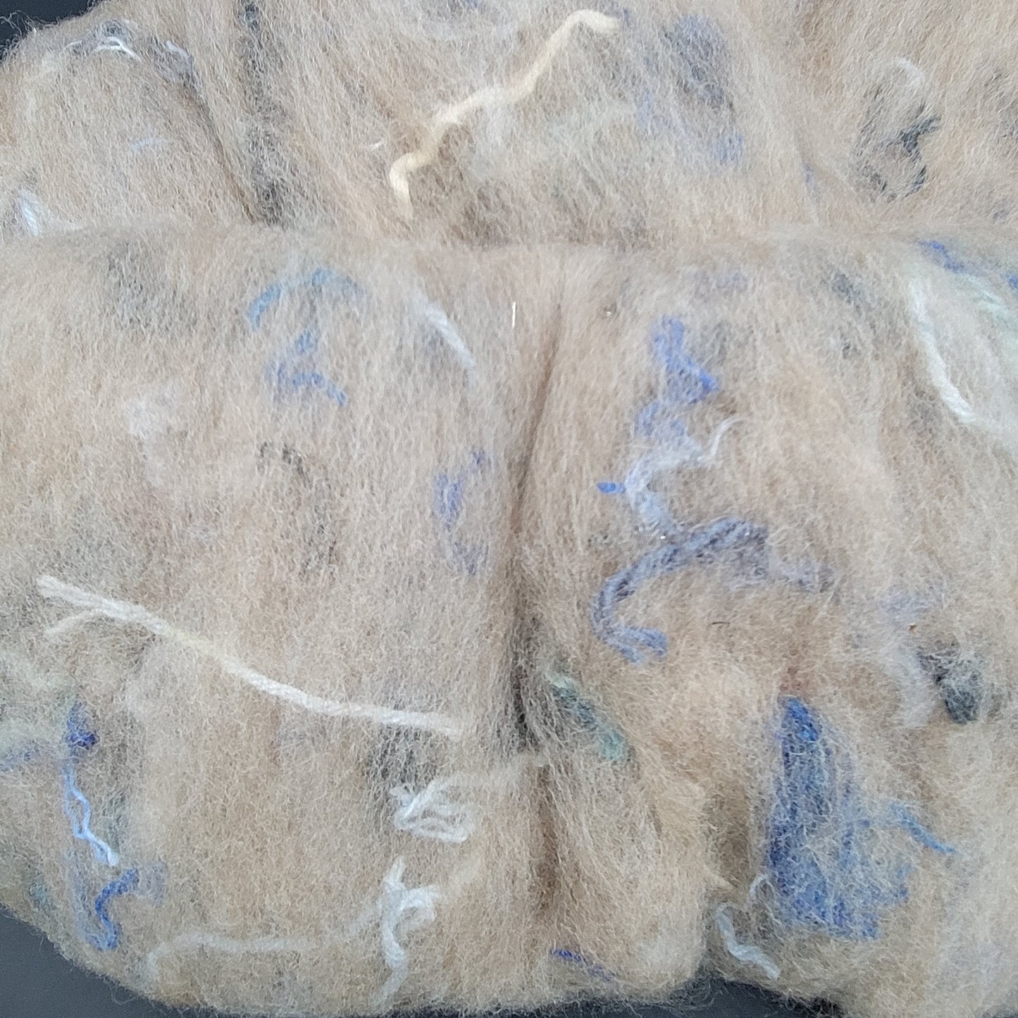 T06 - Textured Batt: Cinder - Mini Batts (3.1 oz)