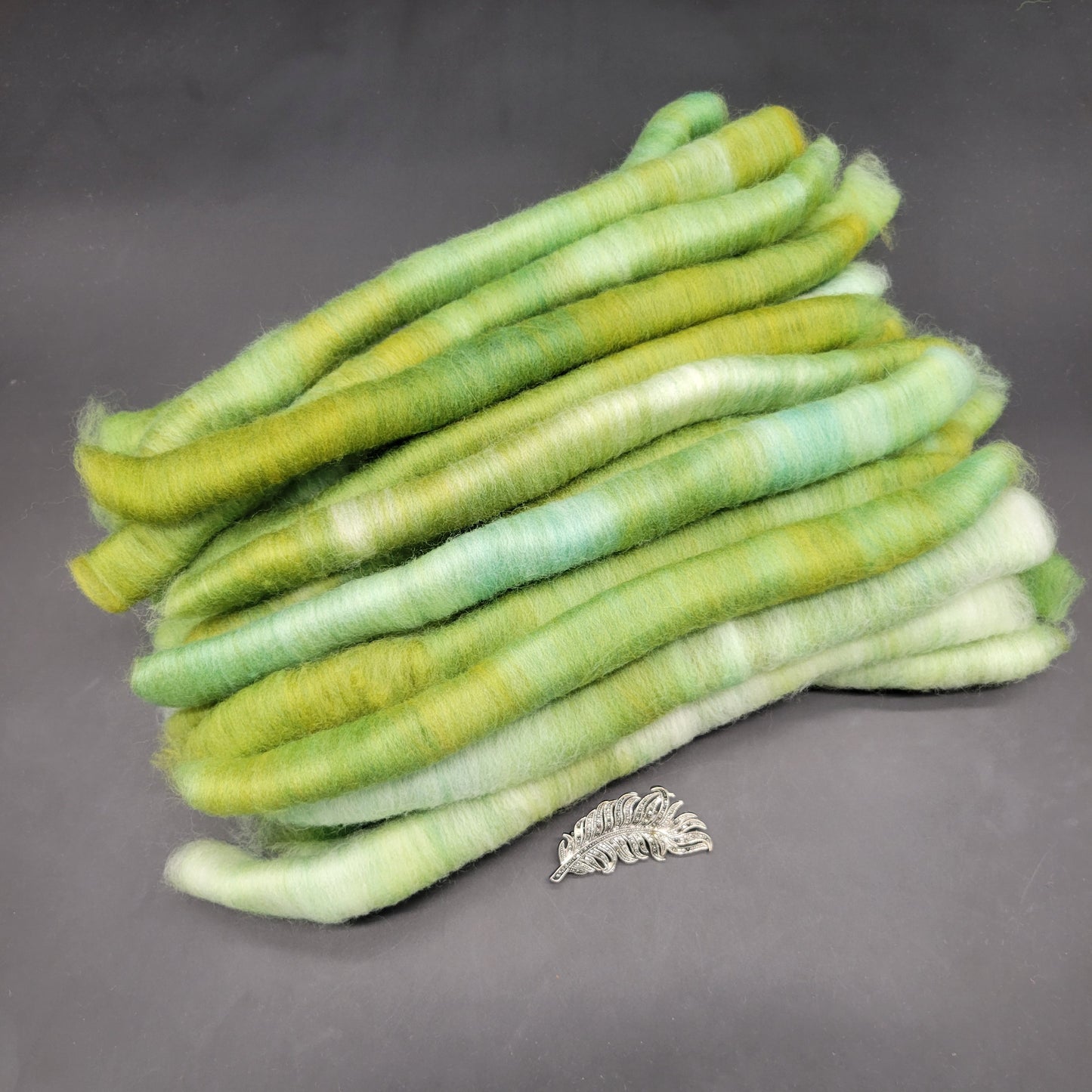 126 - Grilliant Avocado - Rolags (4.0 oz)